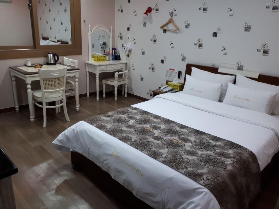 Tiffany Motel Mokpo Luaran gambar