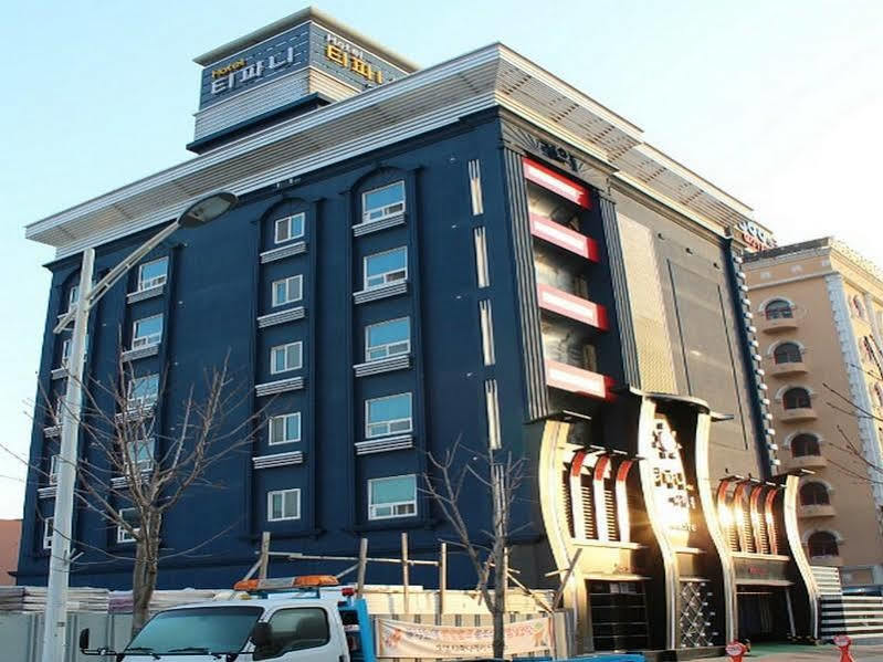 Tiffany Motel Mokpo Luaran gambar