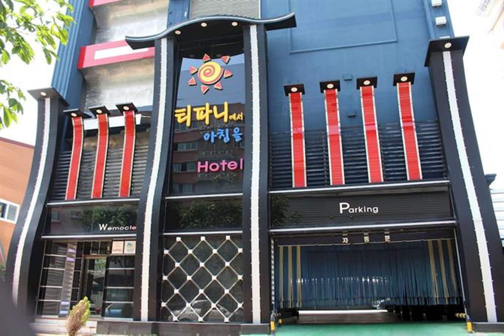 Tiffany Motel Mokpo Luaran gambar